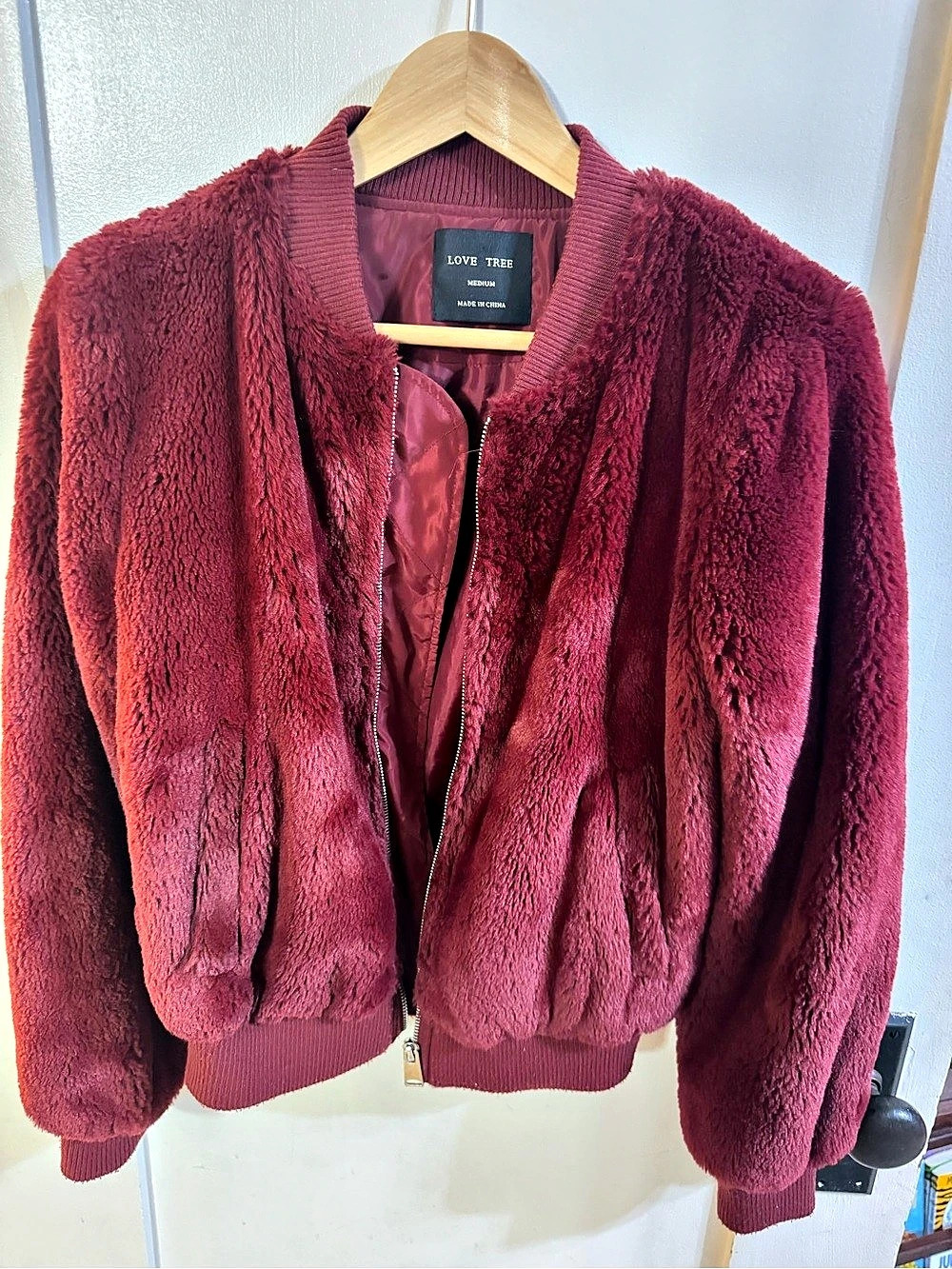LOVE TREE Teddy Jacket in Burgundy Size Medium